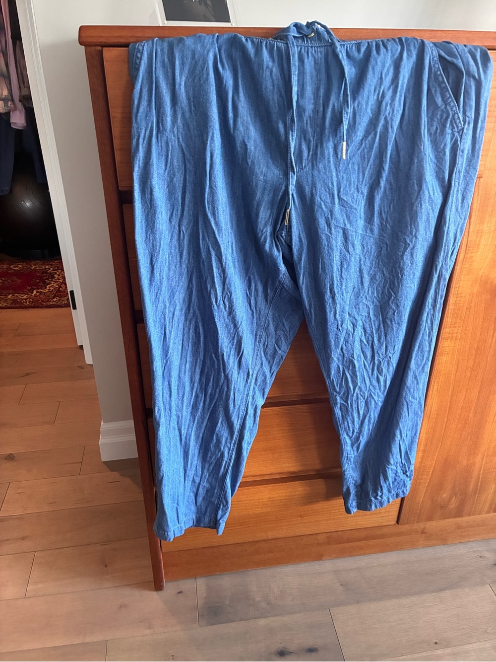 Tommy Hilfiger Blue Ankle-Length Cropped Jeans large